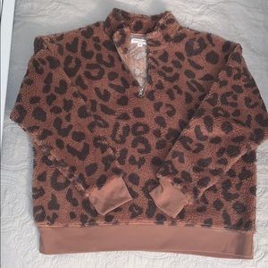 Quarter zip sweatshirt